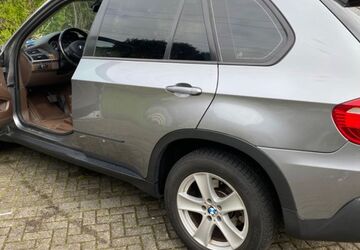 BMW X5 326.000 km 5.900 &euro; Leverkusen 51371
