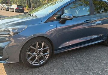 Ford Fiesta 31.100 km 14.950 &euro; Köln 50765