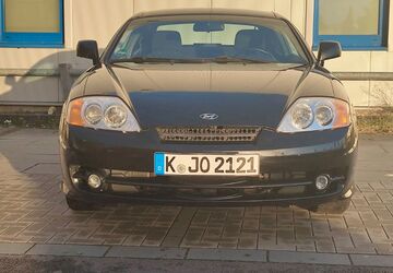 Hyundai Coupe 122.980 km 5.700 &euro; Köln 51109