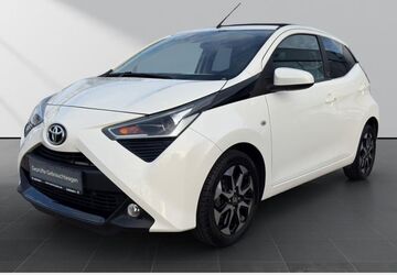 Toyota Aygo (X) 38.175 km 12.990 &euro; Solingen 42719
