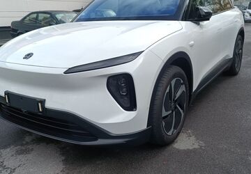 Nio EL6 7.500 km 37.500 &euro; Wuppertal 42281