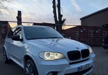 BMW X5 90.000 km 12.500 &euro; Neuss 41462