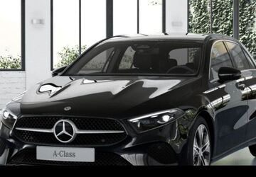 Mercedes-Benz A 200 9.900 km 41.490 &euro; Düsseldorf 40470