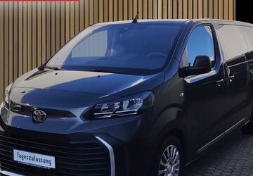 Toyota Proace (Verso) 3.900 km 39.990 &euro; Leverkusen 51381