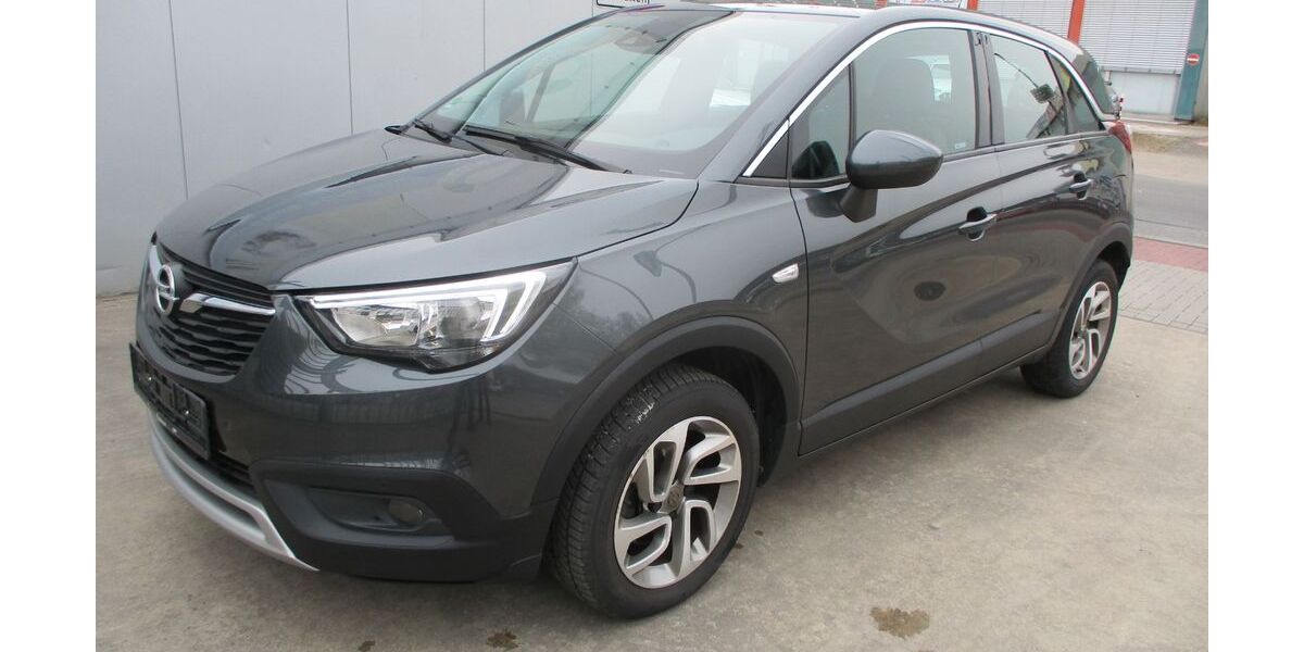 Opel Crossland (X) 46.083 km 10.970 &euro; Köln 51105