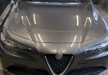Alfa Romeo Giulia 92.800 km 21.500 &euro; Remscheid 42855