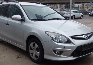 Hyundai i30 174.000 km 2.900 &euro; Köln 51105