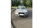 Audi A4 137.484 km 8.350 &euro; Düsseldorf 40213
