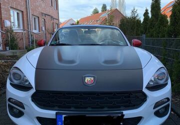 Fiat 124 Spider 14.000 km 17.500 &euro; Hattingen 45527