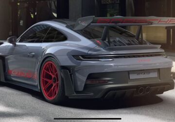 Porsche 992 2.600 km 329.000 &euro; Köln 50739