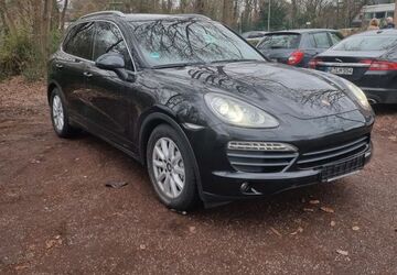 Porsche Cayenne 283.482 km 11.980 &euro; Düsseldorf 40225