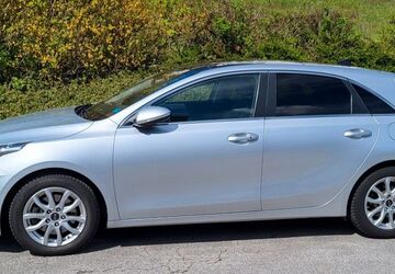 Kia ceed / Ceed 70.000 km 15.850 &euro; Radevormwald 42477