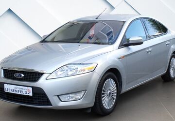 Ford Mondeo 37.841 km 7.490 &euro; Düsseldorf 40231