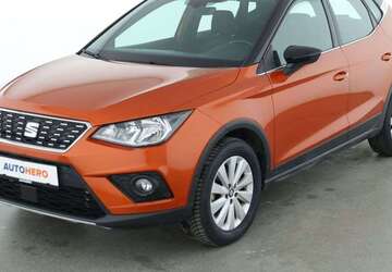 Seat Arona 22.495 km 17.630 &euro; Köln 50739