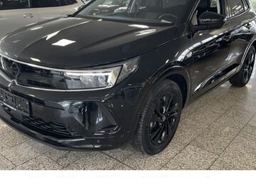 Opel Grandland (X) 65.300 km 20.985 &euro; Wuppertal 42329