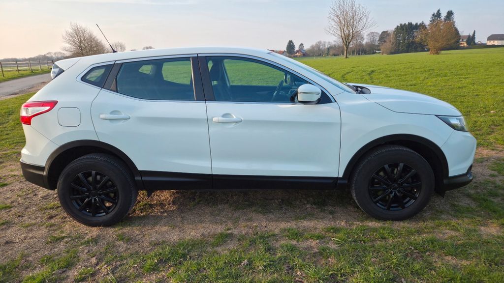 Nissan Qashqai 195.000 km 5.499 &euro; Leverkusen 51379