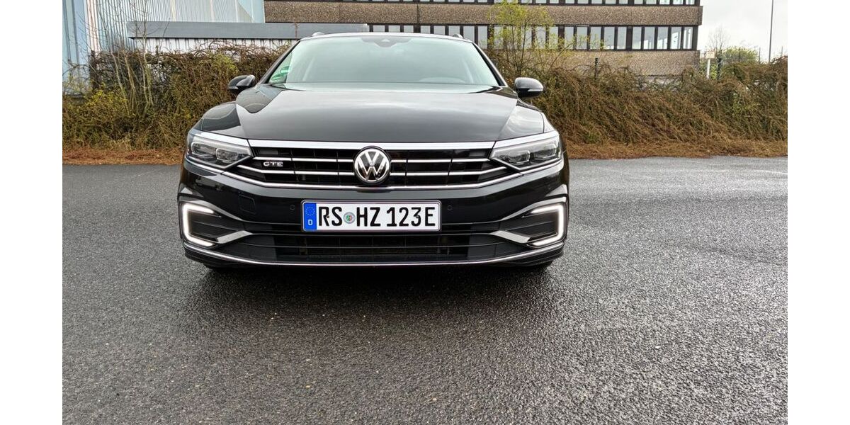 VW Passat Variant 98.000 km 19.800 &euro; Remscheid 42855