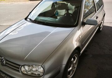 VW Golf 275.000 km 1.750 &euro; Dormagen 41542