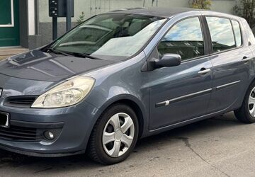 Renault Clio 100.000 km 2.850 &euro; Solingen 42655