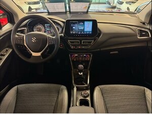 Suzuki SX4 S-Cross Comfort+ AllGrip 5.800 km 31.630 &euro; HAAN 42781