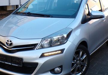 Toyota Yaris 150.000 km 5.940 &euro; Düsseldorf 40468