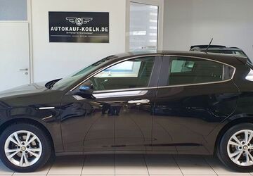 Alfa Romeo Giulietta 254.000 km 3.590 &euro; Köln 51067