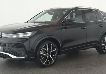 VW Tiguan 15.300 km 47.284 &euro; Neuss 41460