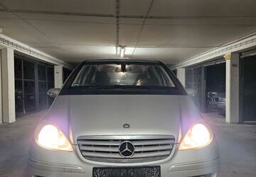 Mercedes-Benz A 150 123.733 km 2.490 &euro; Monheim 40789
