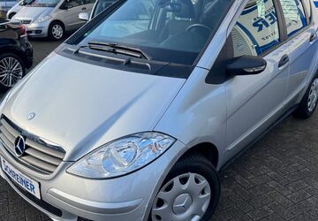 Mercedes-Benz A 170 32.800 km 7.990 &euro; Bergisch-Gladbach 51469