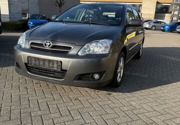 Toyota Corolla 97.974 km 4.990 &euro; Solingen 42657