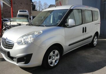 Opel Combo Edition 1,6 d Klima PDC SHZ AHK 5Sitzer 124.000 km 6.390 &euro; Neuss 41462