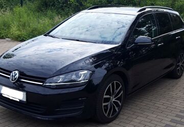 VW Golf 129.000 km 10.500 &euro; wuppertal 42117