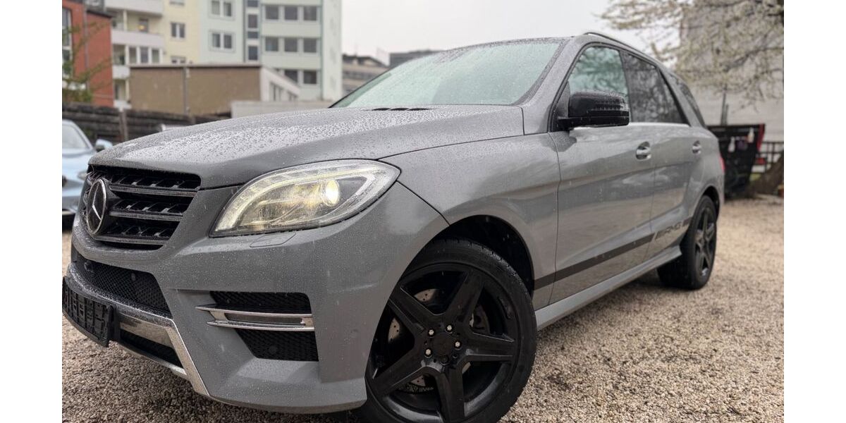 Mercedes-Benz ML 350 245.000 km 15.450 &euro; Köln 50674