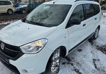 Dacia Lodgy 72.550 km 9.950 &euro; Köln 51149