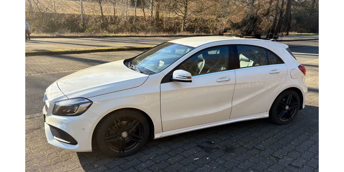 Mercedes-Benz A 180 145.500 km 12.400 &euro; Velbert 42555