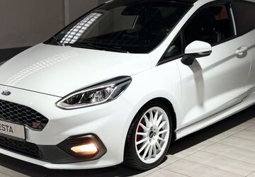 Ford Fiesta 56.527 km 17.470 &euro; Köln 50739