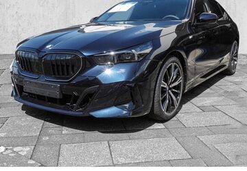 BMW 520 5.900 km 58.740 &euro; Hilden 40721