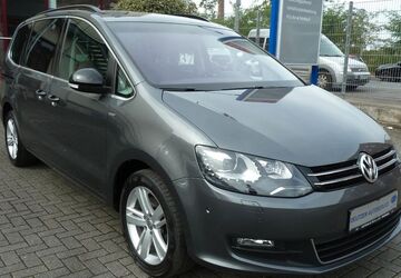 VW Sharan 197.086 km 8.900 &euro; Köln 51063