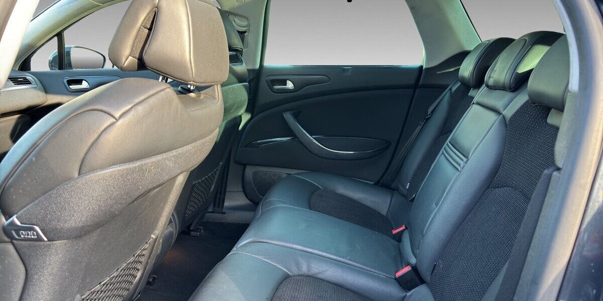 Citroen C5 2,0 HDI 140 Exclusive Leder Xenon Pano 1.Hd 314.065 km 2.500 &euro; Wuppertal 42327