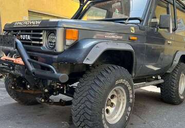 Toyota Land Cruiser 200.000 km 19.990 &euro; Köln 51067