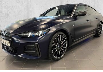 BMW i4 26.014 km 60.900 &euro; Solingen 42719