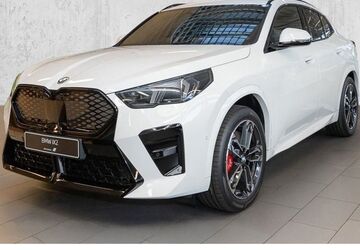 BMW iX2 1.001 km 57.990 &euro; Leverkusen 51371