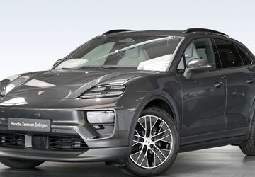 Porsche Macan 9.500 km 85.777 &euro; Solingen 42653