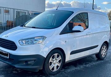 Ford Transit Courier 84.000 km 7.700 &euro; Neuss 41460