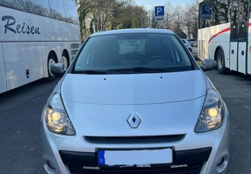 Renault Clio 111.200 km 4.590 &euro; Velbert 42549