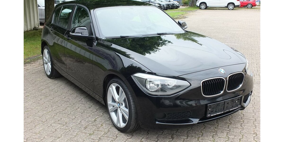 BMW 114i NAVI TELEFONIE GARANTIE PDC 18 ZOLL 115.841 km 8.898 &euro; Köln 50858