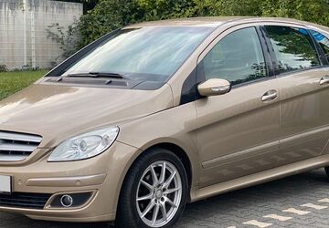 Mercedes-Benz B 180 129.000 km 5.700 &euro; Solingen 42657