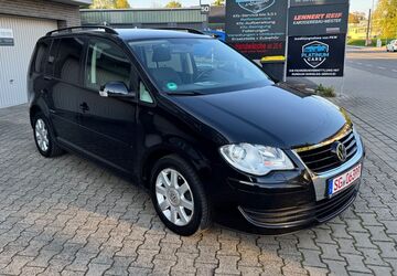VW Touran 289.000 km 4.250 &euro; Solingen 42699