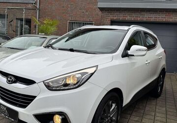 Hyundai ix35 143.000 km 9.500 &euro; Solingen 42651