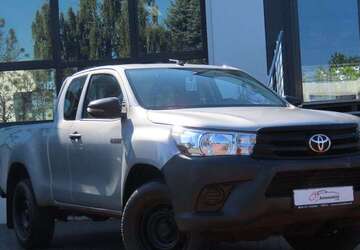 Toyota Hilux 28.471 km 21.900 &euro; Neuss 41469